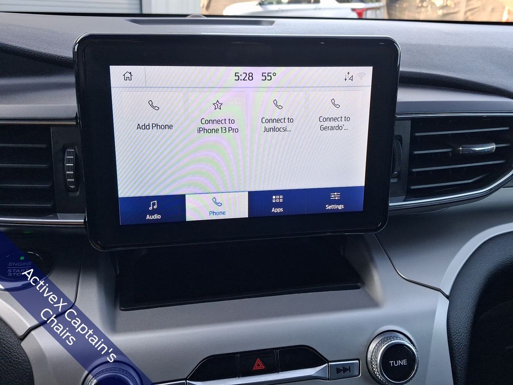 2021 Ford Explorer XLT photo 3