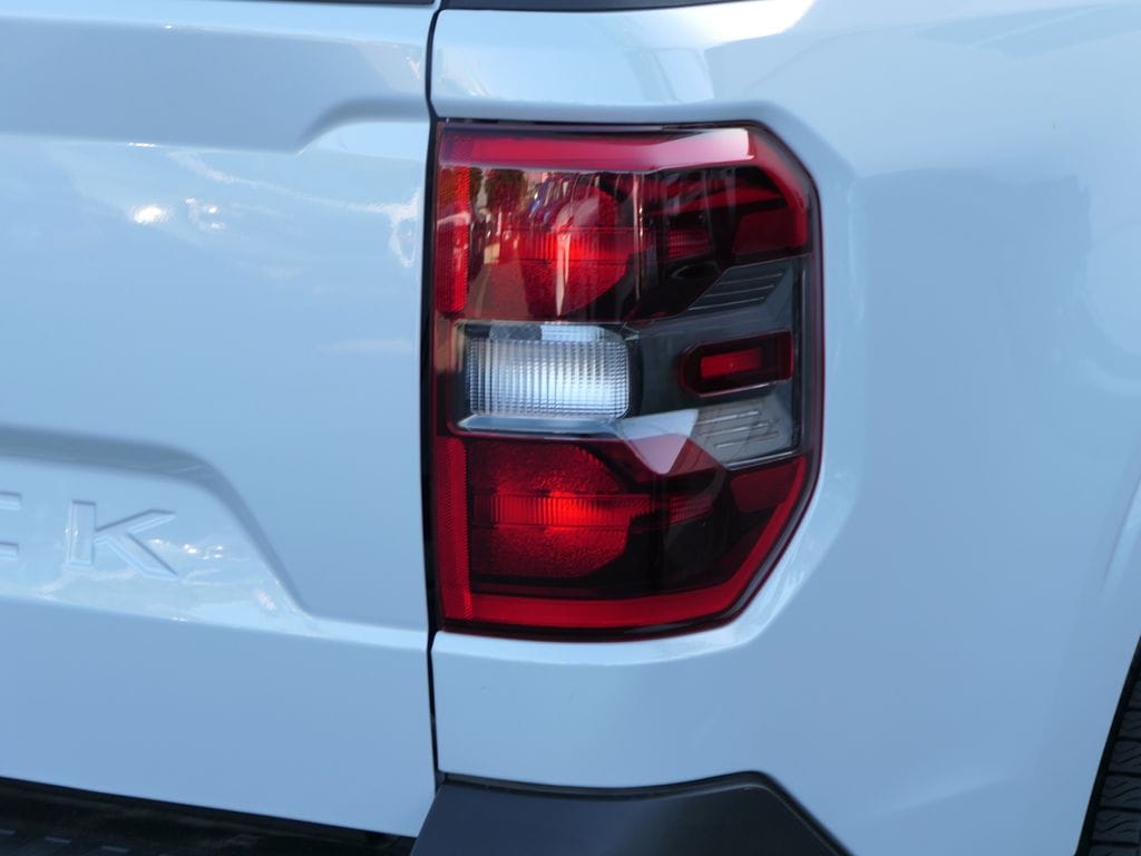 2026 Ford Maverick Lariat photo 4