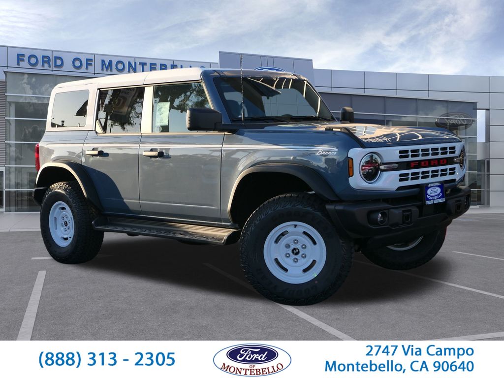 2025 Ford Bronco 4-Door Heritage Editon's photo