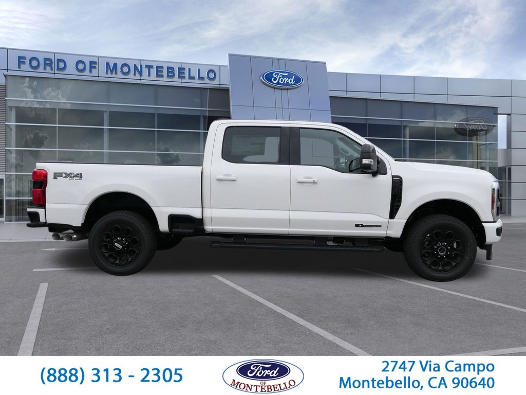 2025 Ford F-350 Lariat photo 2