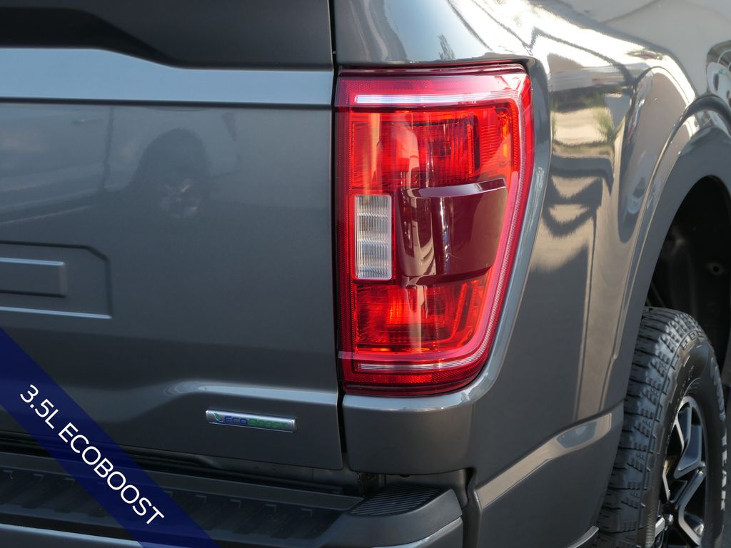 2023 Ford F-150 XLT photo 4