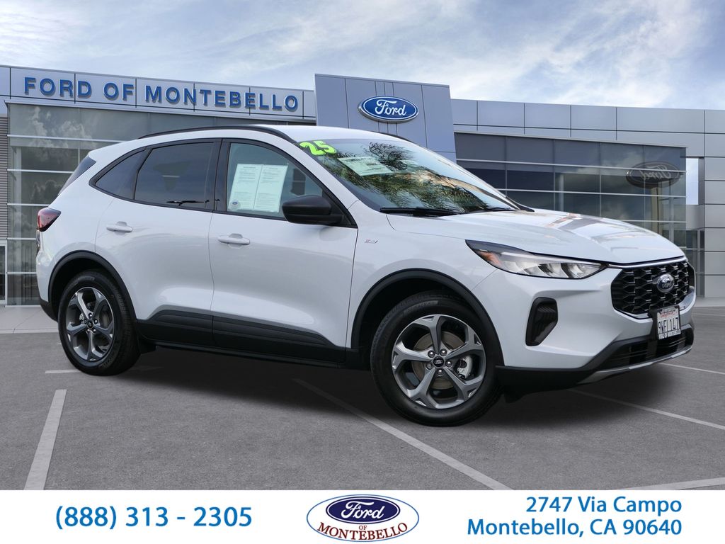 2025 Ford Escape Hybrid ST-Line