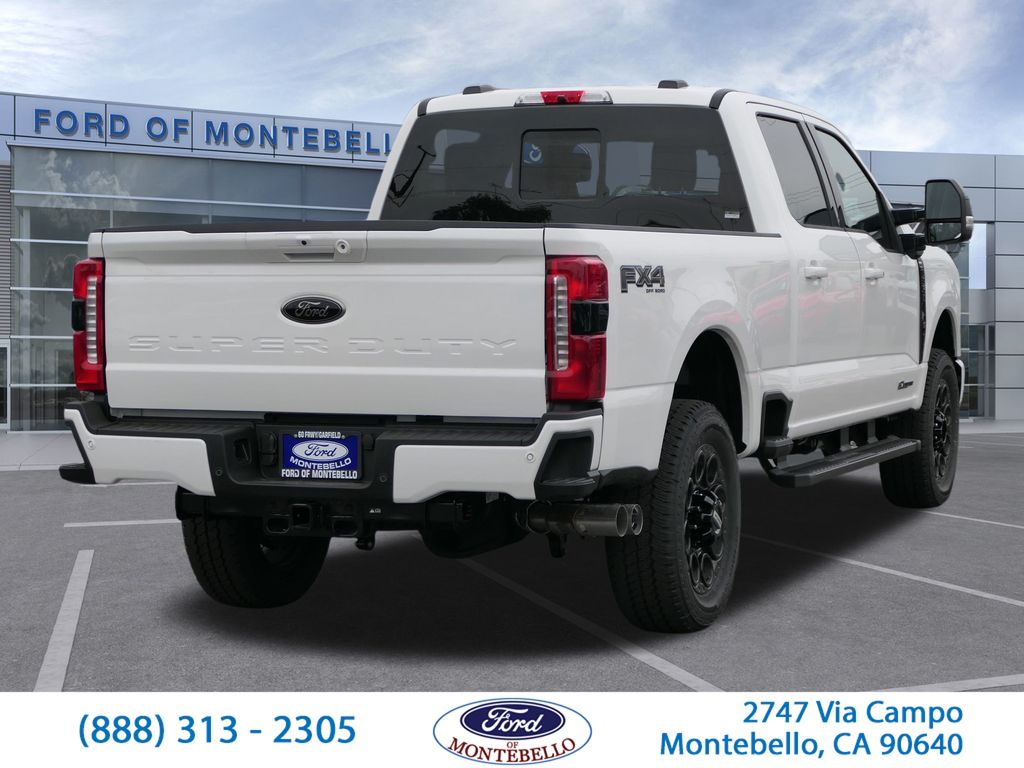 2025 Ford F-350 Lariat photo 3