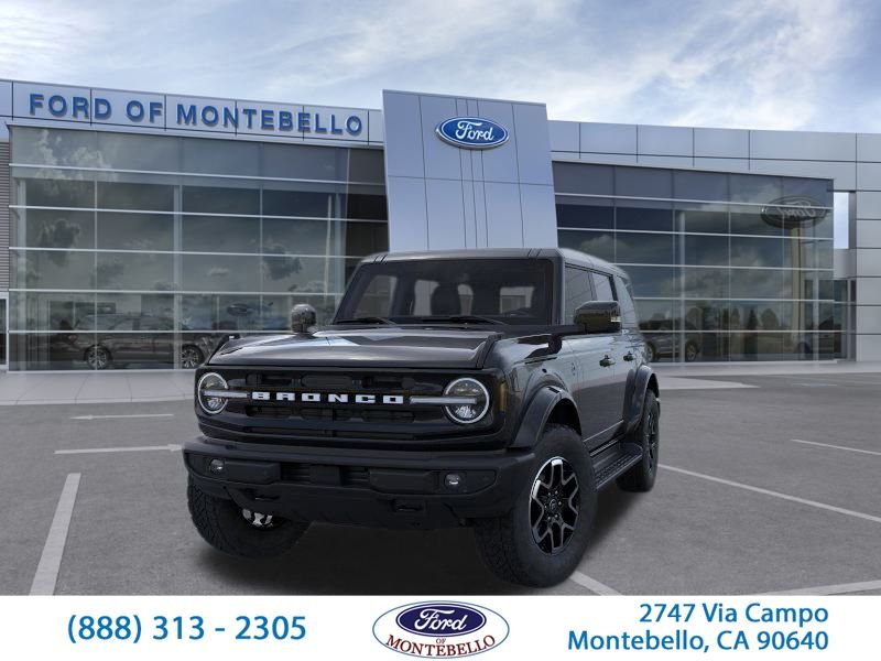 2025 Ford Bronco Outer Banks photo 3