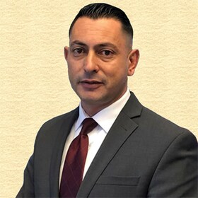 Staff member Nizar Abassi from ID_9567ea92a7ed