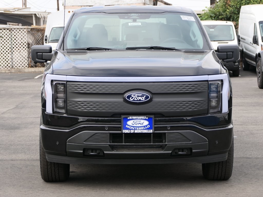 2024 Ford F-150 Lightning Flash