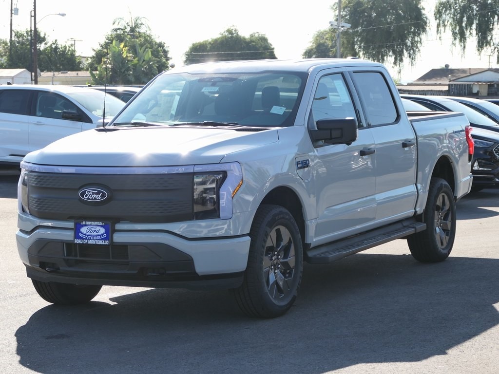 2024 Ford F-150 Lightning XLT