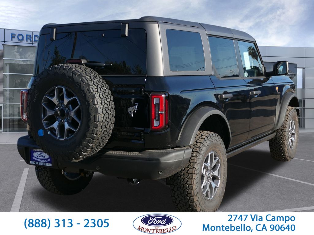 2025 Ford Bronco Badlands photo 3
