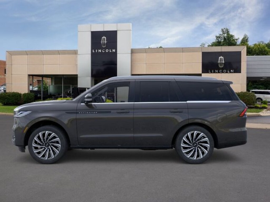 New 2026 Lincoln Navigator Black Label SUV