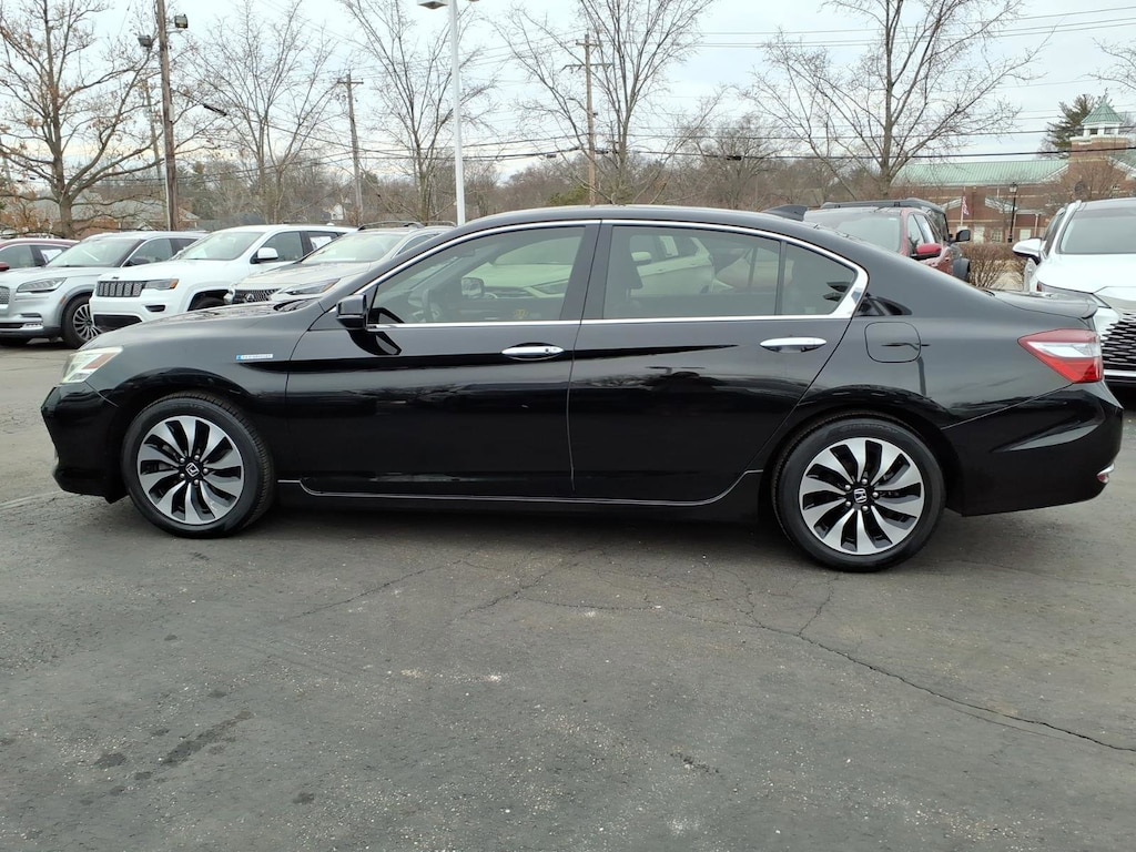 Used 2017 Honda Accord Hybrid Touring Sedan