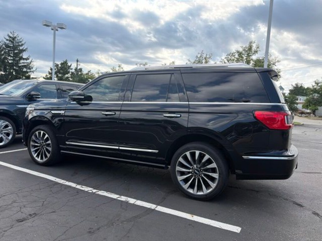 Used 2019 Lincoln Navigator Select SUV