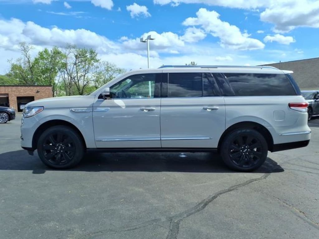 Certified 2024 Lincoln Navigator L Reserve SUV