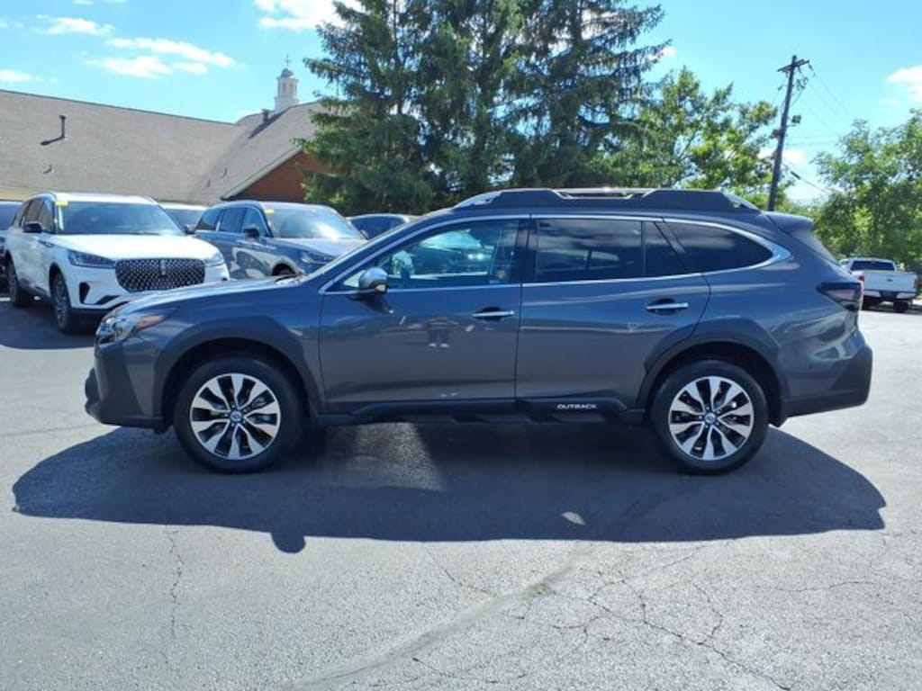 Used 2024 Subaru Outback Touring SUV