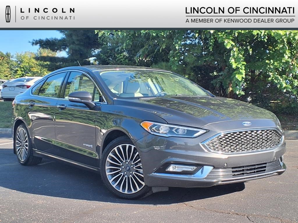 2018 Ford Fusion Hybrid Sedan 