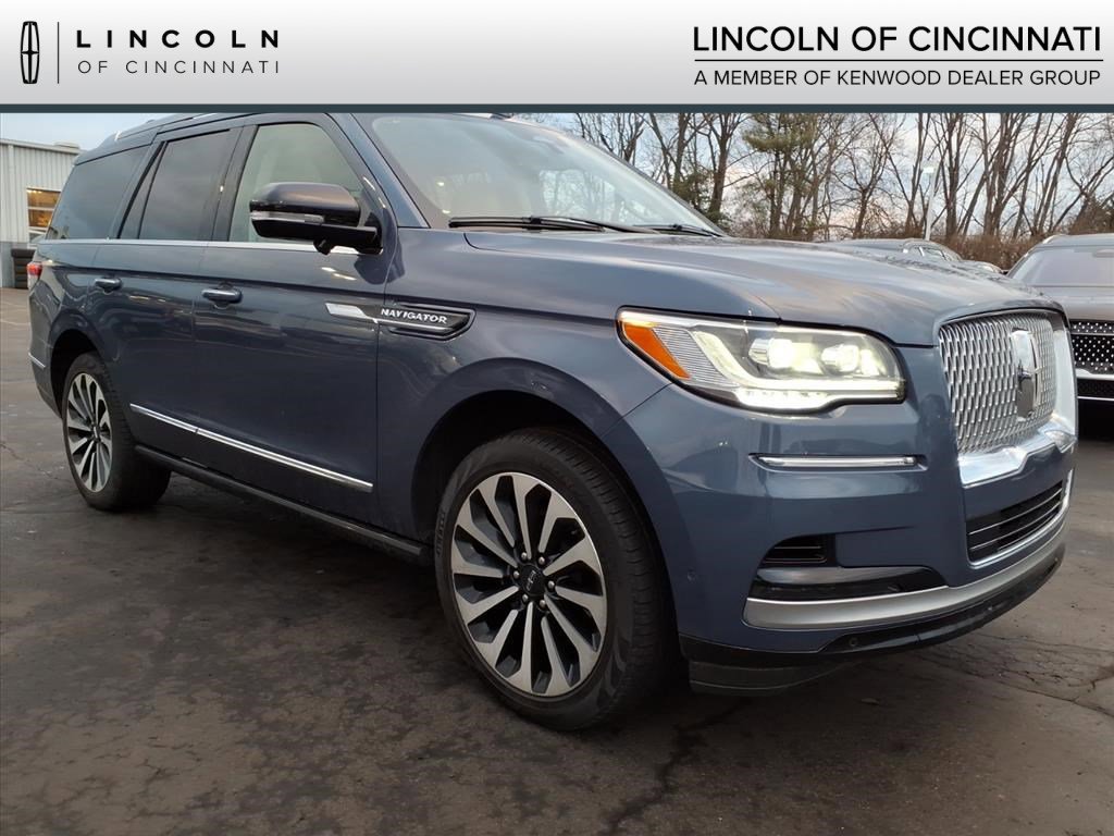 2023 Lincoln Navigator Reserve's photo