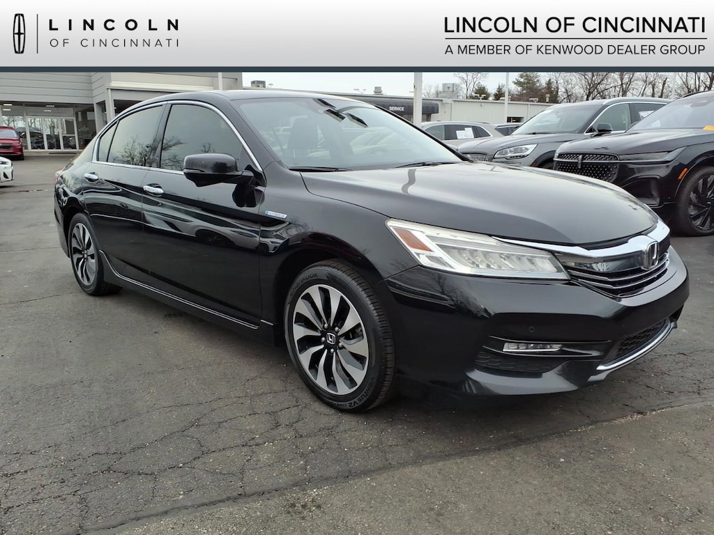 Used 2017 Honda Accord Hybrid Touring Sedan