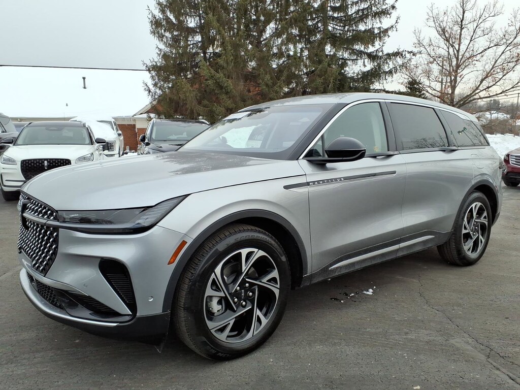 Certified 2024 Lincoln Nautilus Premiere SUV