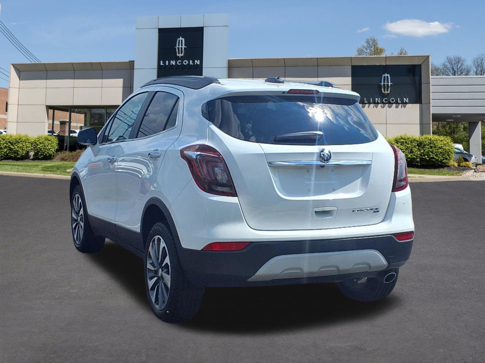 2022 Buick Encore Preferred photo 4