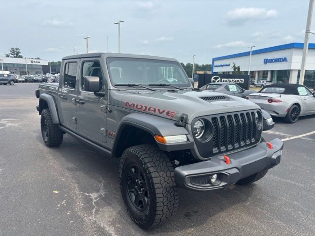 Used 2022 Jeep Gladiator Mojave Truck Crew Cab