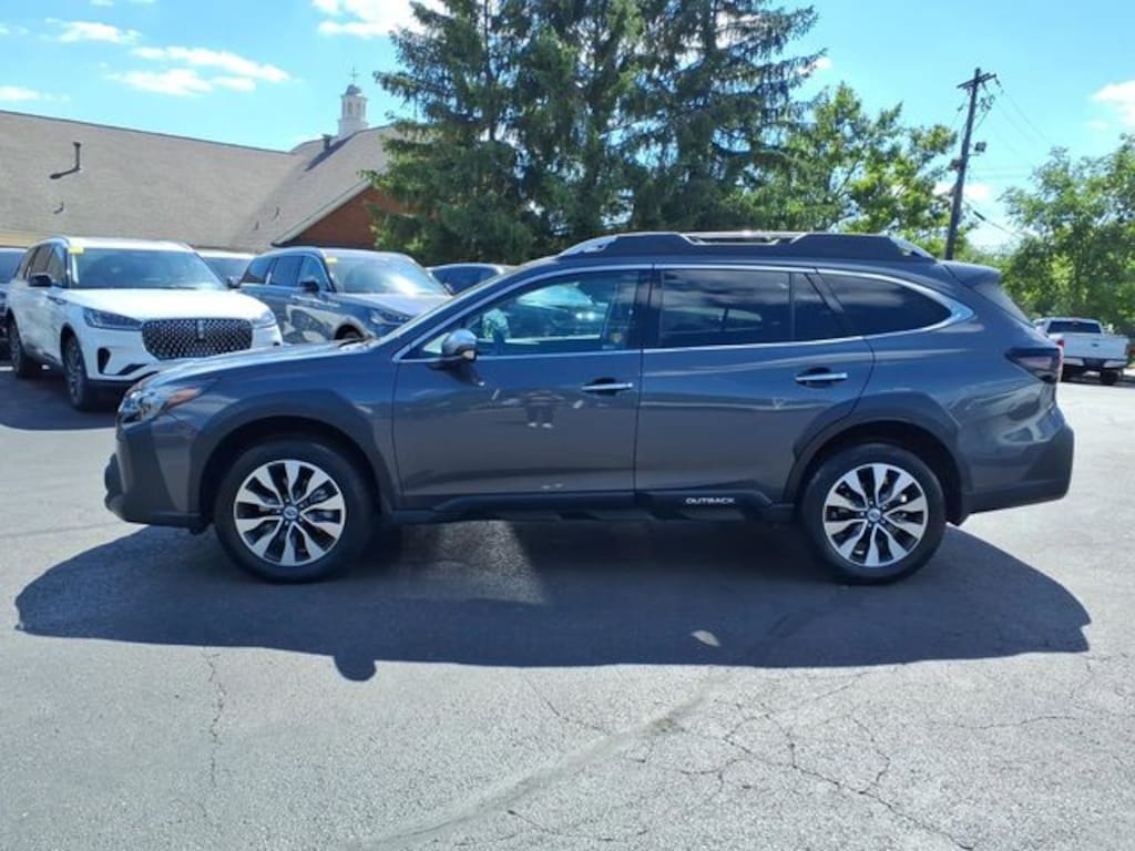 Used 2024 Subaru Outback Touring SUV