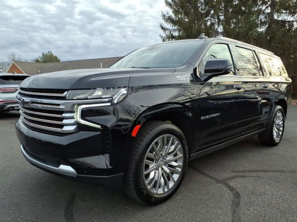 Used 2023 Chevrolet Suburban High Country SUV