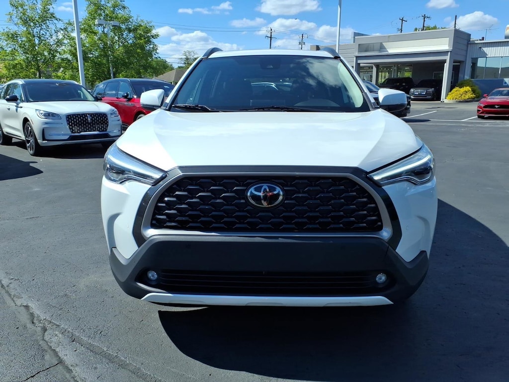 Used 2022 Toyota Corolla Cross XLE SUV