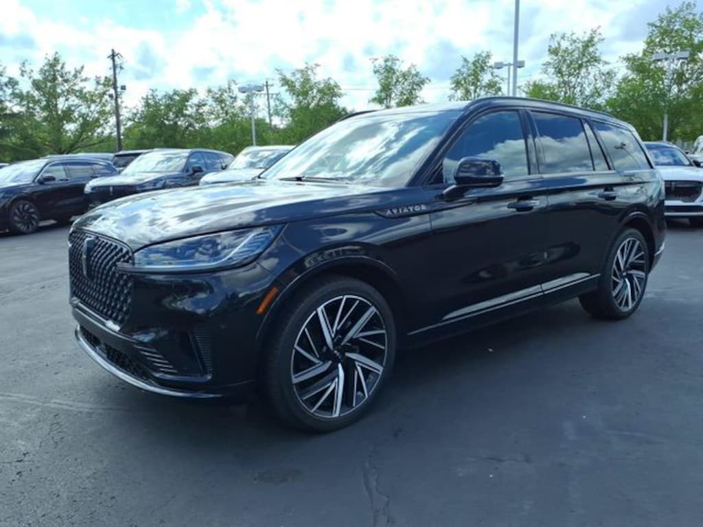 Certified 2025 Lincoln Aviator Black Label SUV