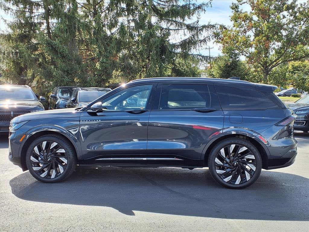 Used 2024 Lincoln Nautilus Reserve SUV