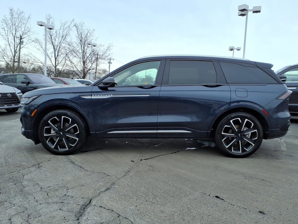Certified 2024 Lincoln Nautilus Reserve SUV
