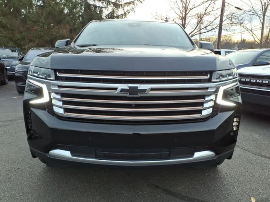 Used 2023 Chevrolet Suburban High Country SUV