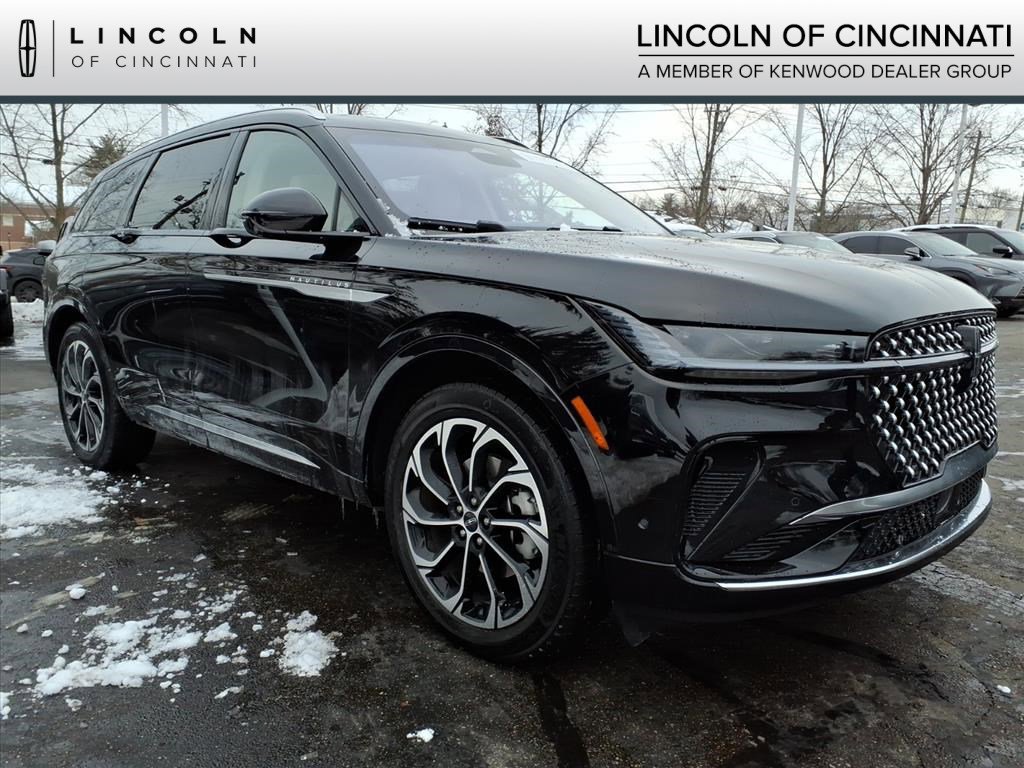 2024 Lincoln Nautilus Reserve's photo