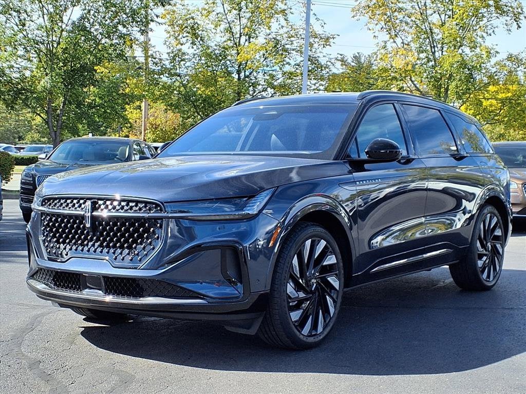 Used 2024 Lincoln Nautilus Reserve SUV