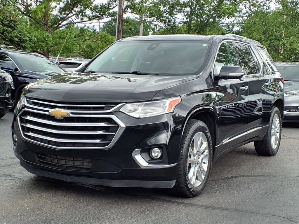Used 2018 Chevrolet Traverse High Country with VIN 1GNEVKKW1JJ176837 for sale in Cincinnati, OH