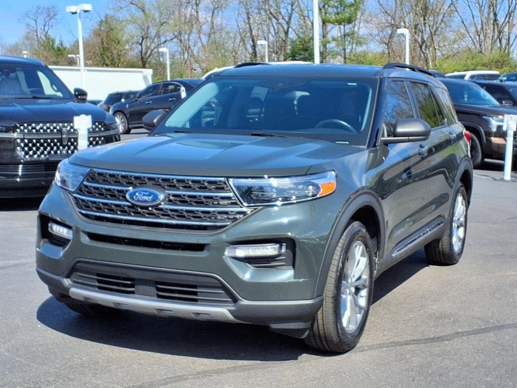 Used 2022 Ford Explorer XLT with VIN 1FMSK8DH7NGA42869 for sale in Cincinnati, OH