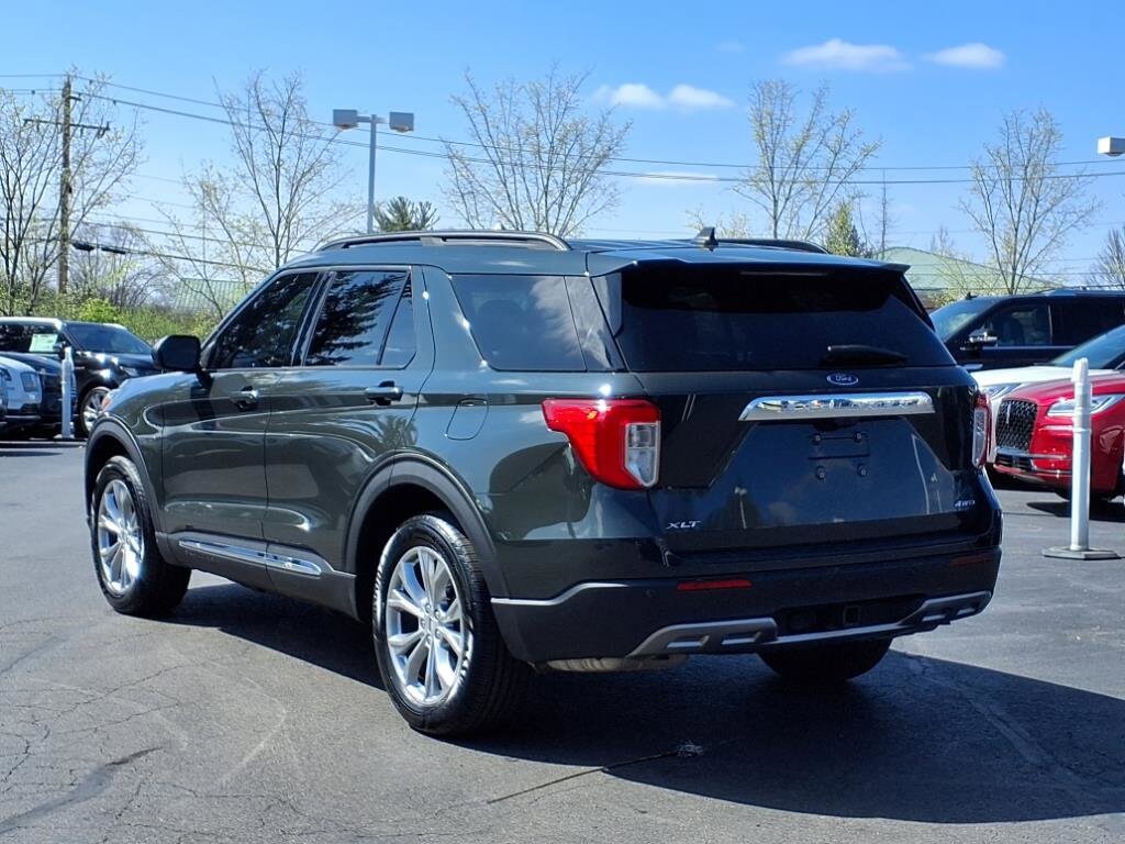 2022 Ford Explorer XLT photo 4