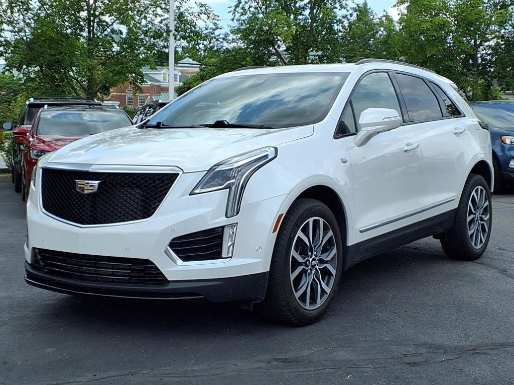 Used 2021 Cadillac XT5 Sport with VIN 1GYKNHRS6MZ131314 for sale in Fairfield, OH