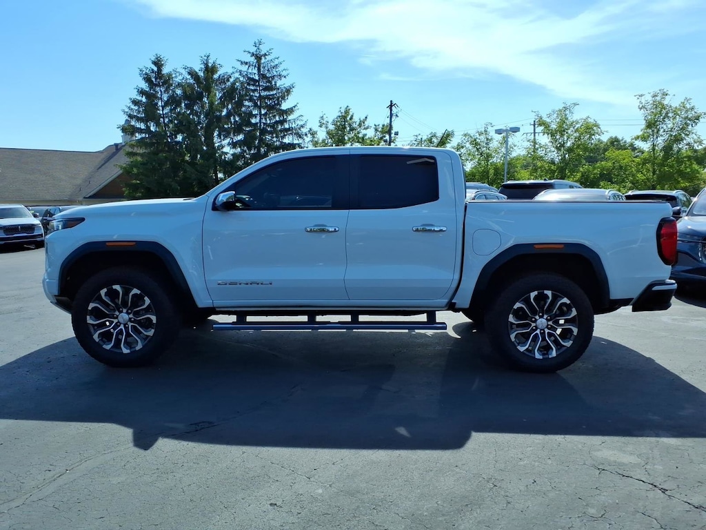 Used 2025 GMC Canyon Denali Truck Crew Cab