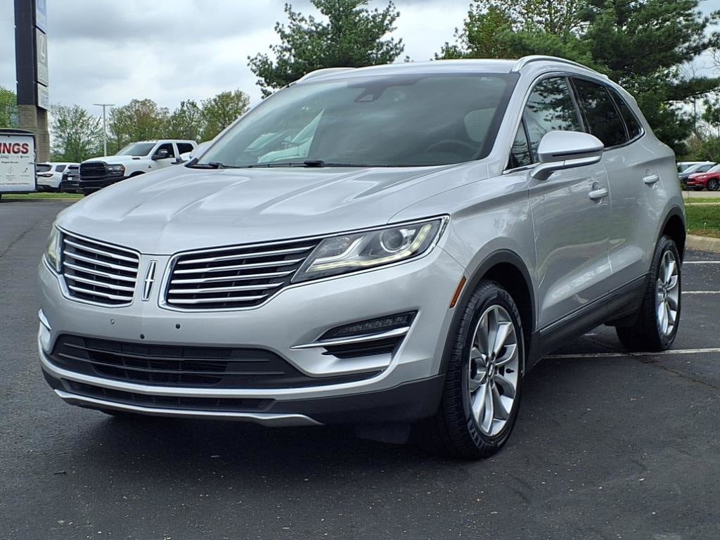 Used 2017 Lincoln MKC Select with VIN 5LMCJ2C91HUL70922 for sale in Cincinnati, OH