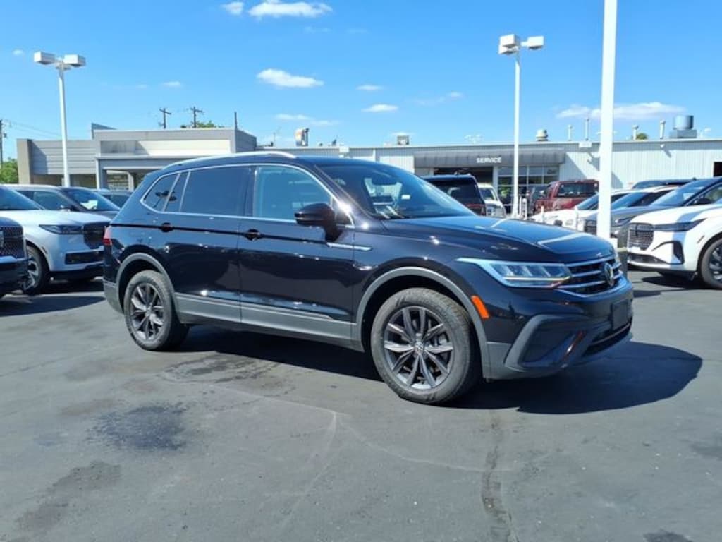 Used 2022 Volkswagen Tiguan 2.0T SE SUV