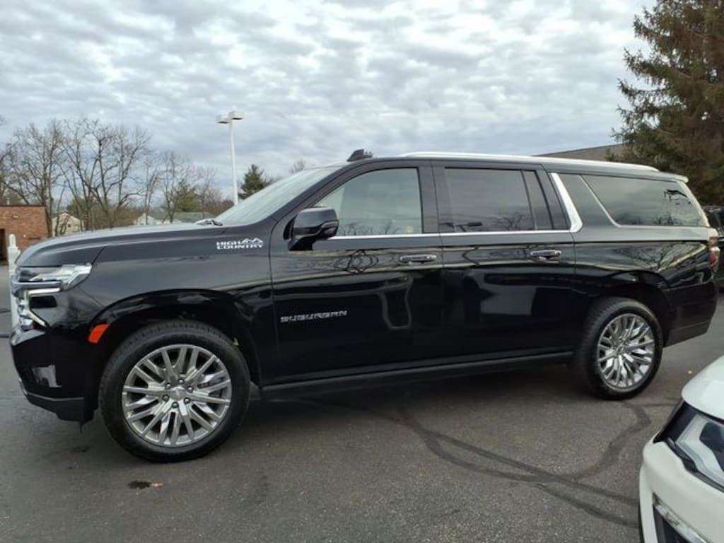 Used 2023 Chevrolet Suburban High Country SUV