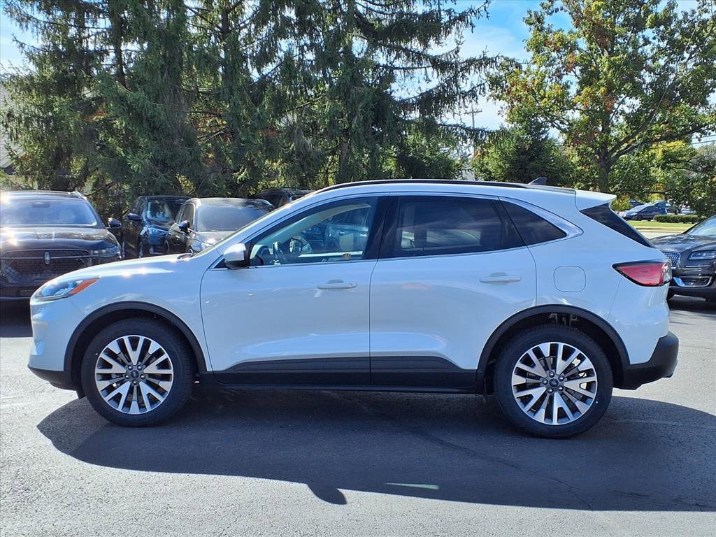 Used 2022 Ford Escape Titanium SUV