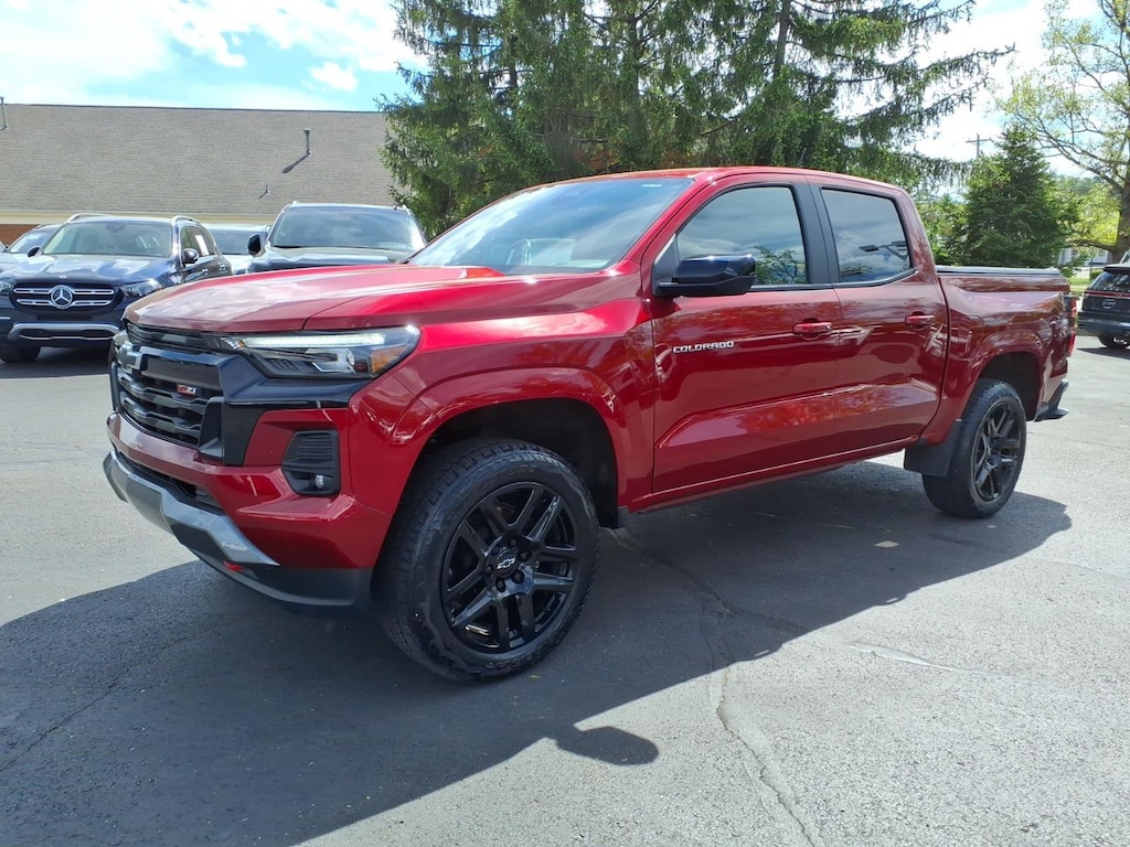 Used 2024 Chevrolet Colorado Z71 Truck Crew Cab