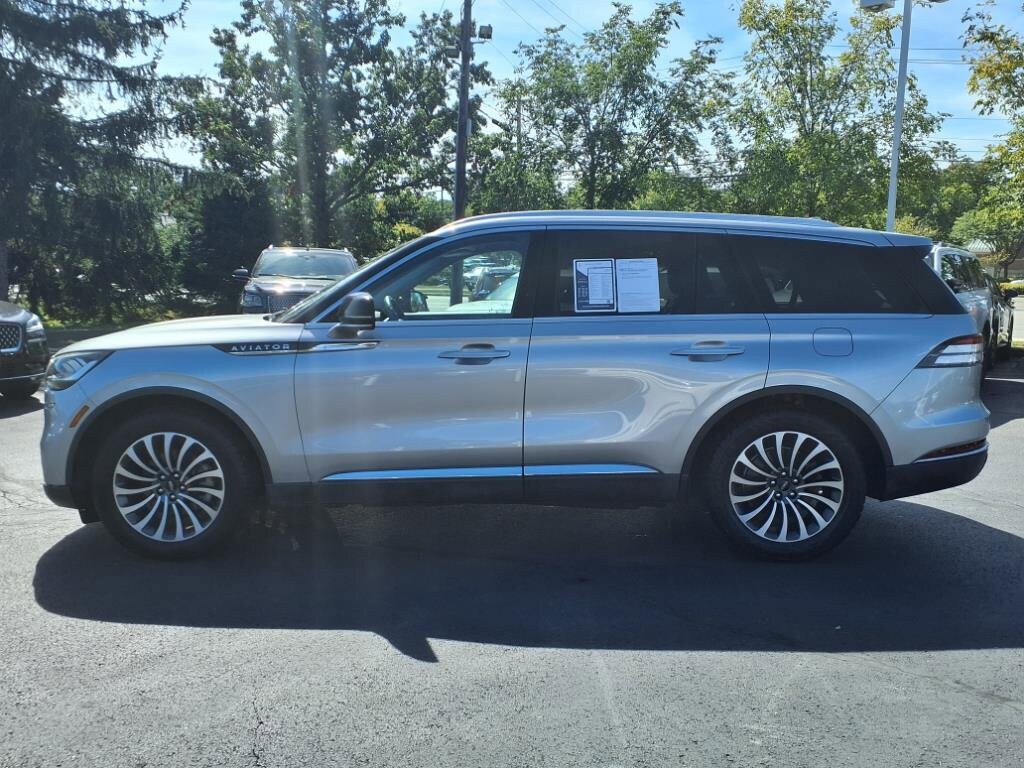 2020 Lincoln Aviator Reserve photo 3
