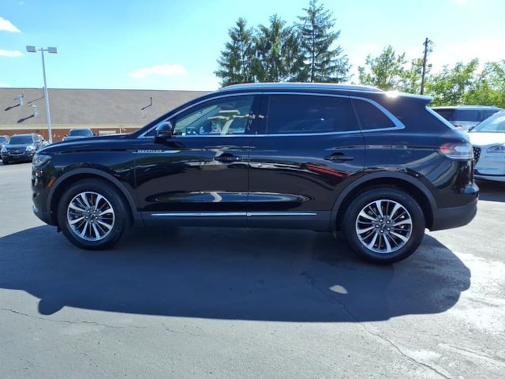 Used 2023 Lincoln Nautilus Standard SUV