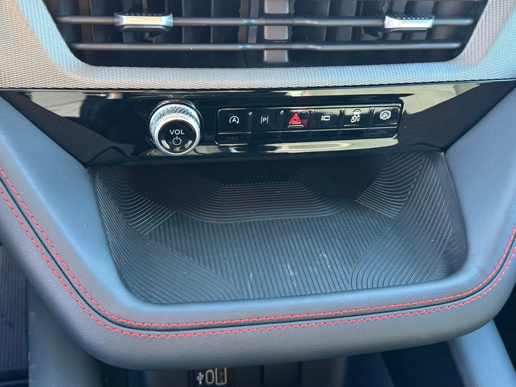 2026 Ford Explorer ST - Photo 26