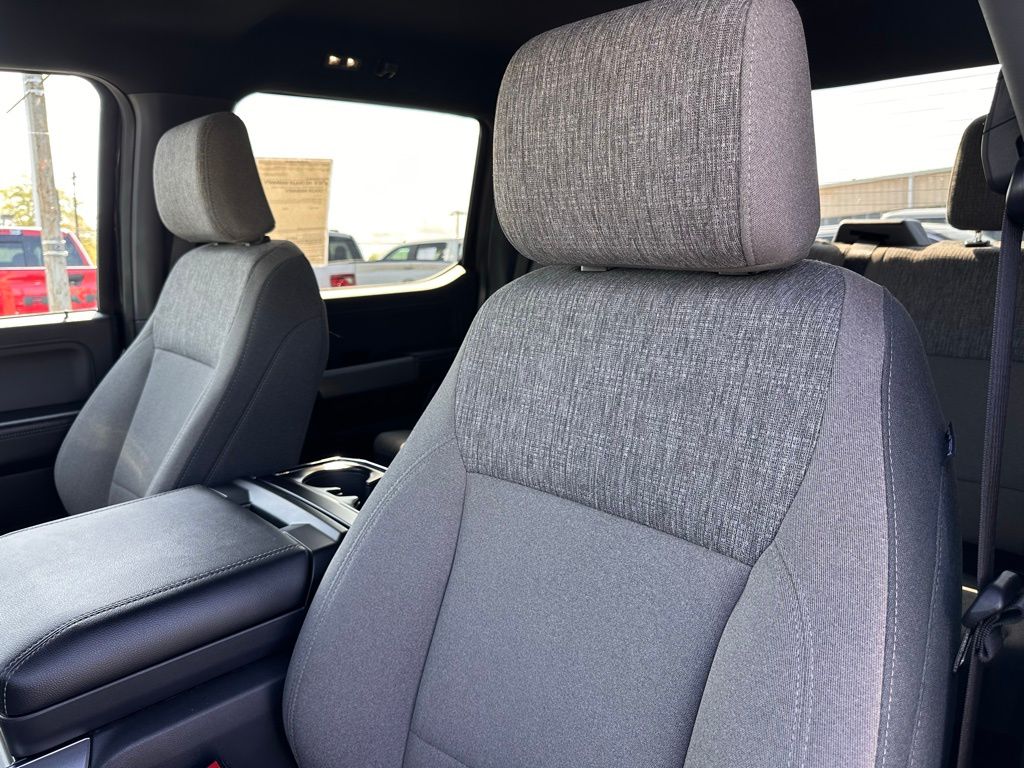 2024 Ford F-150 XLT - Photo 16