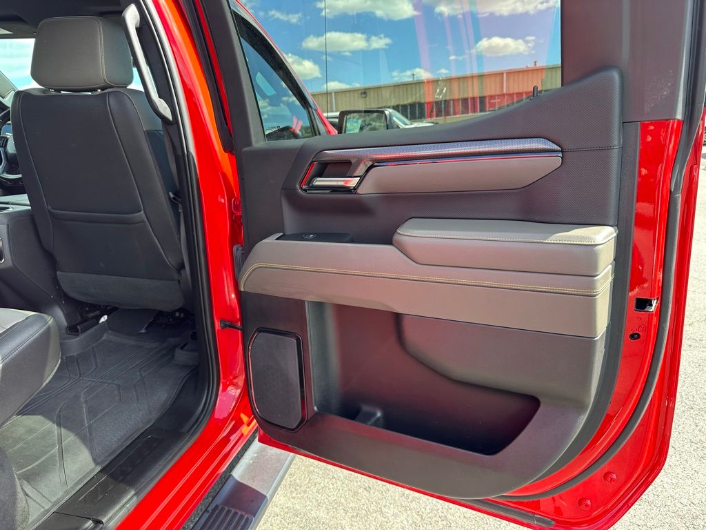 2023 Chevrolet Silverado 1500 ZR2 - Photo 21