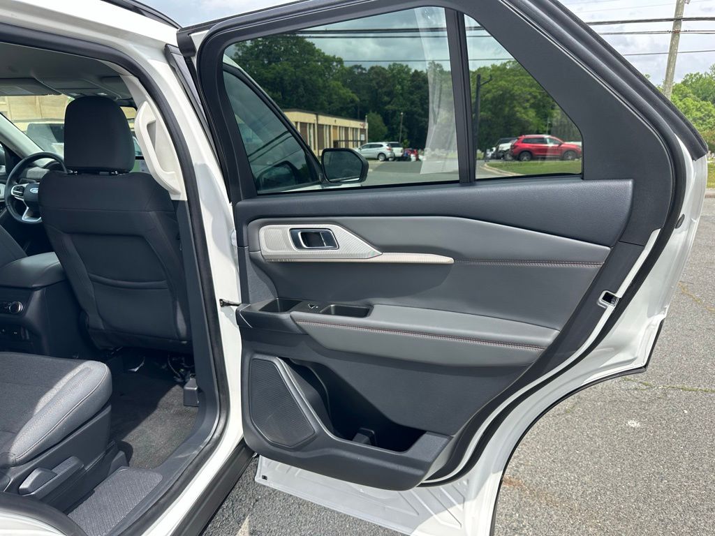2025 Ford Explorer Active - Photo 20
