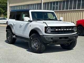 2025 Ford Bronco Outer Banks SUV