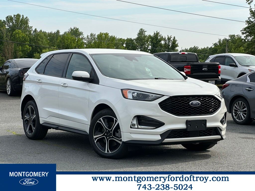 2023 Ford Edge